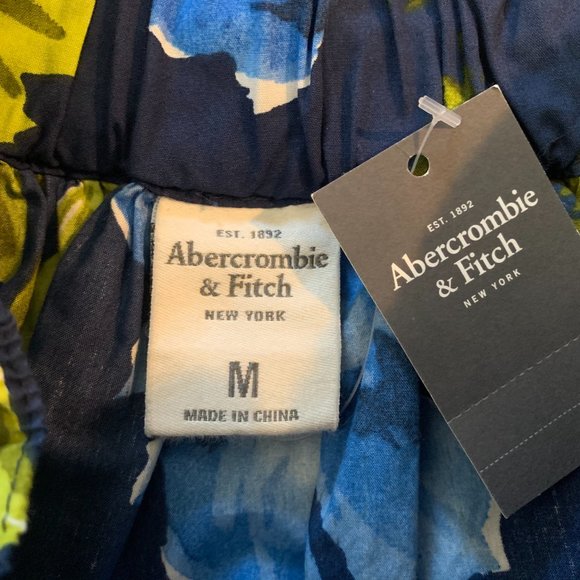 Women's Floral Skirt - Picture 4 of 8